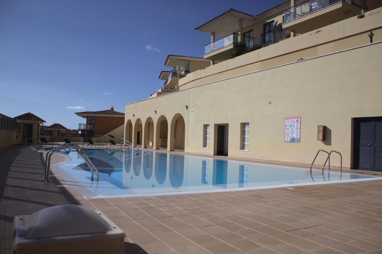 Sunny Castillo Apartment كوستا دي أنتيجوا المظهر الخارجي الصورة